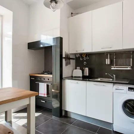 Altido Graca Cosy Deluxe Apartament *